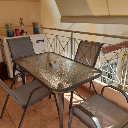 Paradeisos Modern, 2br, 2ba, Fully Equipped